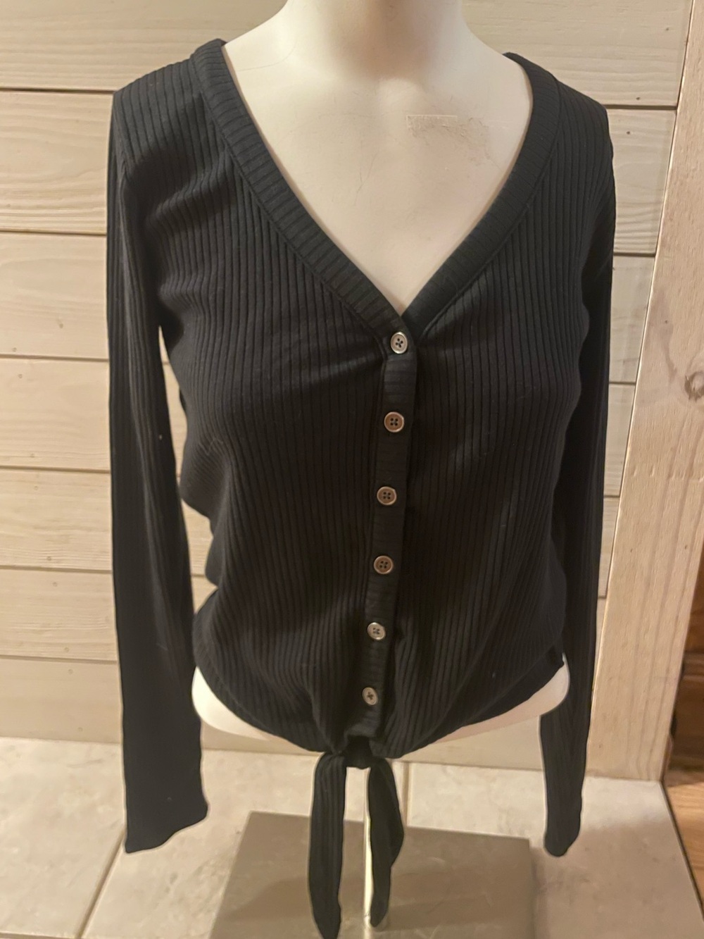 Hollister Black Ribbed V-Neck Button-Front Tie-Hem Sweater, NWT